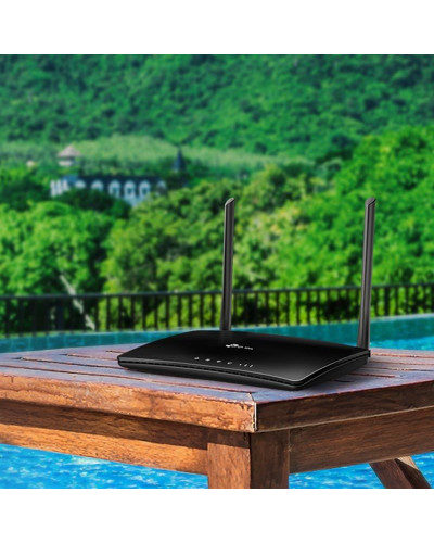 Бездротовий маршрутизатор TP-LINK Archer MR200